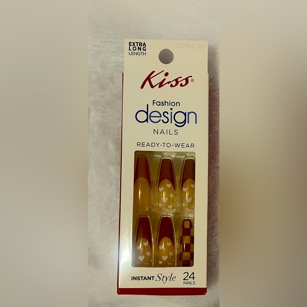 Kiss Fashion Nails